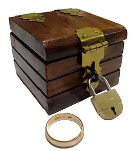 Ring Box Hout(0400)